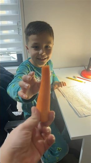 Onur, do you eat healthy carrots while doing your homework? #shorts