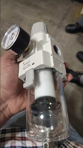 FRL || filter regulator lubricator || smc || AW40 - 04G1-B