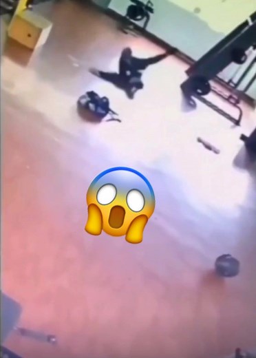 Get Up Out Of There 😱 #hauntedplaces #satan #ghost #EvilSpirit #ghostcaugtoncamera #unexplained #attacked #creepy #creepypasta #crazy #mysteries #StrangeWorld #strangecreatures #fallenangels #scary #FYP #trending #trendingreels #creature #ringoftheday #aliens #alien #aliens #unexplained #paranormalactivity #topsecret #classifed #aliensarereal #smh #alienexposure #extraterrestrials