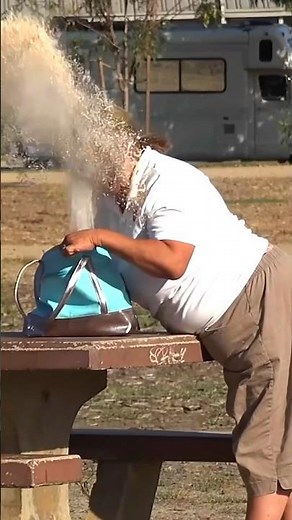 Bait Purse Prank #Shorts #viralvideos #joeysalads