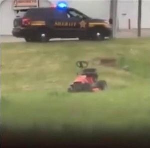 1.4M views · 276 reactions | Dudes built an amazing remote control lawnmower and got the cops called on them!! The commentary in the background is VIRAL VIDEO GOLD!!!! | TEAM TERYX | Facebook