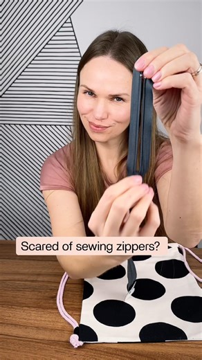 Scared of zippers? 🧵 Try this easy school bag!