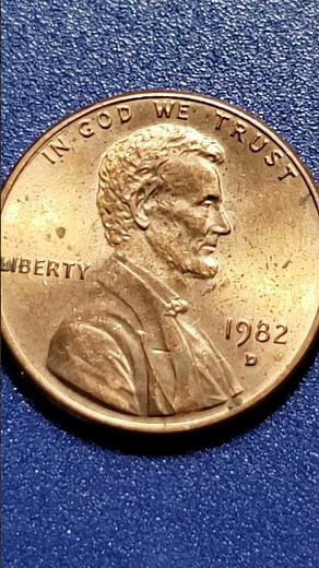 1982 D small date Lincoln cent transitional error .