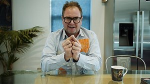 Alan Carr to star in ITV autobiographical comedy