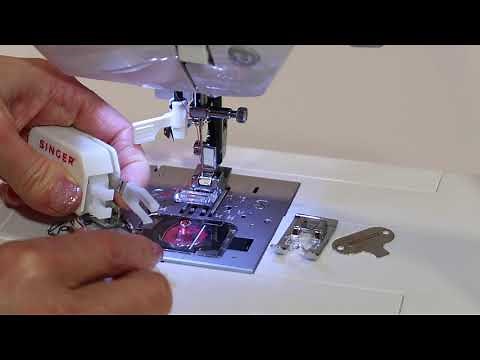 Singer Confidence Quilter 7469Q 11 How to Change Feet