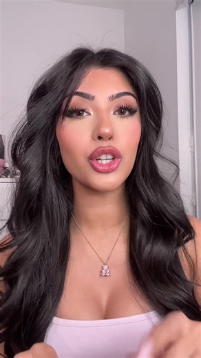 Doing my makeup like my ethnicity! A pakistani baddie makeup tutorial ❤️ Products: @Clinique moisture surge @Beauty of Joseon sunscreen @BenefitCosmeticsCA brow gel and brow pen @Huda Beauty colour corrector in peach and cookie dough @Too Faced concealer in almond @patrick ta foundation mixed with @milkmakeup hydrogriop foundation @Kosas pink powder @Diorbeauty contour stick @Haus Labs contour stick @NYX Cosmetics Canada @NYX Professional Makeup dual contour stick @Makeup By Mario lip liner Smok