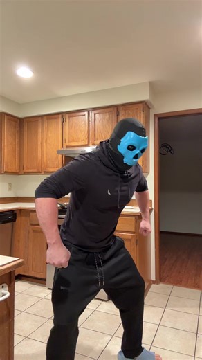 I’m Batman….🤣🤣 FYI this is biblically accurate Josh. 🤣🤣 #maskedmen #lightsout #joshhammond #BookTok #masktok