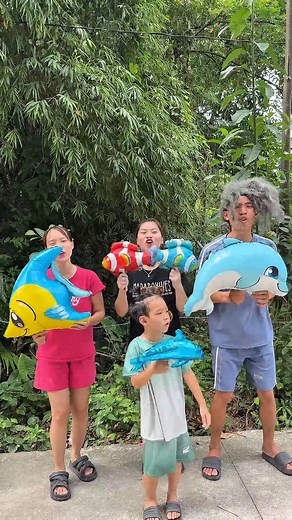 Baby Shark Đu Đu Đu - Cá Mập Con Doo Doo Doo - Cá Mập Mẹ Do Do Do Bộ ga gối 3 món poly cotton: https://s.shopee.vn/AA8vNuIfP0 | Yumo Ya