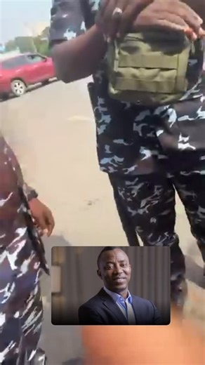 Ije-Luv | Moment Sowore was picked up by some police officers shortly after leaving the Federal High Court. Details later… | Instagram