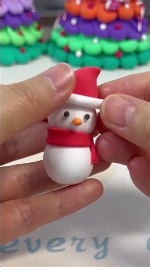 Handmade Clay Figurine Showcase: Unleash Your Creativity