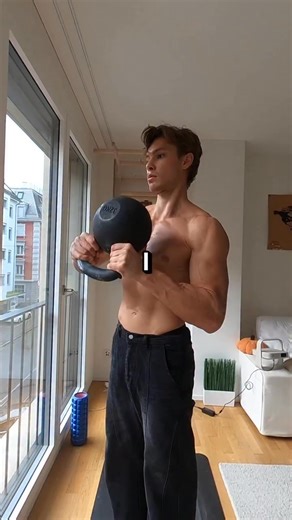 HALOS. Don’t sleep on them. Form integrity over everything on these. Go heavy, go medium, just don’t forget to do them. Weight used: 32kg Comment “MOVES” for access to my workout app where I give you full programs using just 1 single bell to help you get into the best shape of your life all from home 🔥 #workout #workoutmotivation #kettlebell #fitness - - #workout #workoutmotivation #kettlebell #ﬁtness #fitness #homeworkout #calisthenics #abs #mobility #fyp #kettlebellworkout #core #ski #skiing 