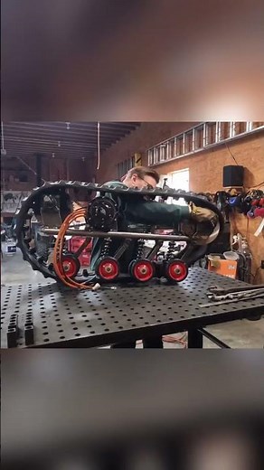 DIY Custom Electric Mini Tank: From Metal Scraps to Ultimate Remote Control Beast!