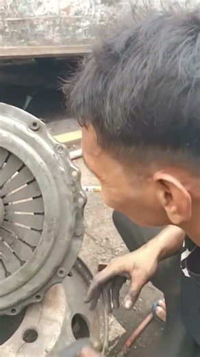 RELEASE BEARING REMOVING