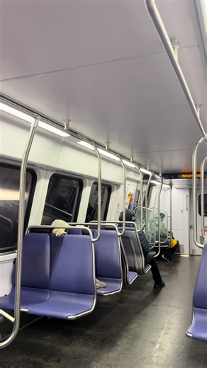 Quick Green line ride to Navy Yard