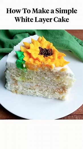 How to Make a Simple White Cake from Scratch