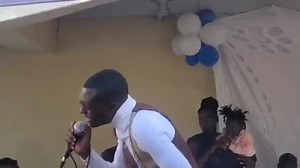 Ingava nhaka here, ringava jambwa here or chituko zvatichasiira wo vedu vana. | Obert Chari and The Hakireni Stars