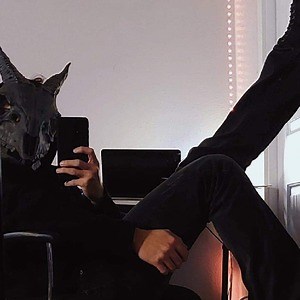 CrispyChrisDonuts - Twitch