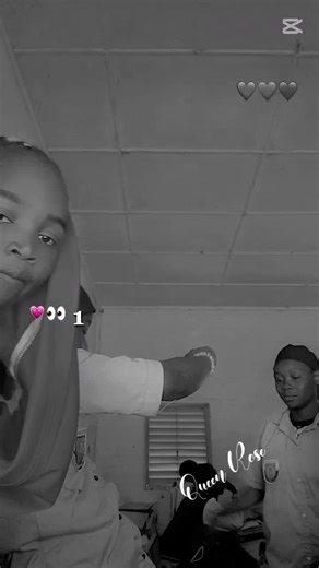 Queen Rose (@796queenrose)’s videos with son original - NOËLIE JULIEN DOUCET