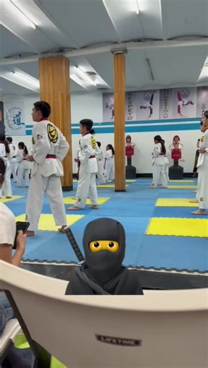 @Isa poniendo el ejemplo en los entrenamientos 🤜🏼🤛🏼 @Rhom🎸 @Viry @Gamez Leobardo Cholula @Danys Yoo @Saul | Code | Music #disciplina #trainingcamp #tae #tkdgirl #fyp