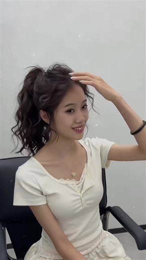 Kiểu Tóc Sang Trọng Đơn Giản