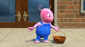 Uniqua is off to Garden City to sell some flowers! | Treehouse