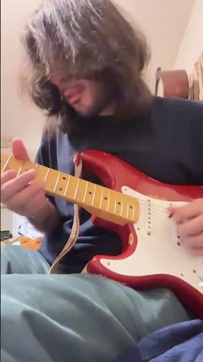 A lil funky soul guitar solo on my Stratocaster #guitar ##guitarsolo #funk #soul #stratocaster