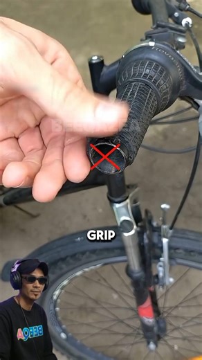 Fix Open Handlebar (DIY Hack!) #shorts #lifehack #diy