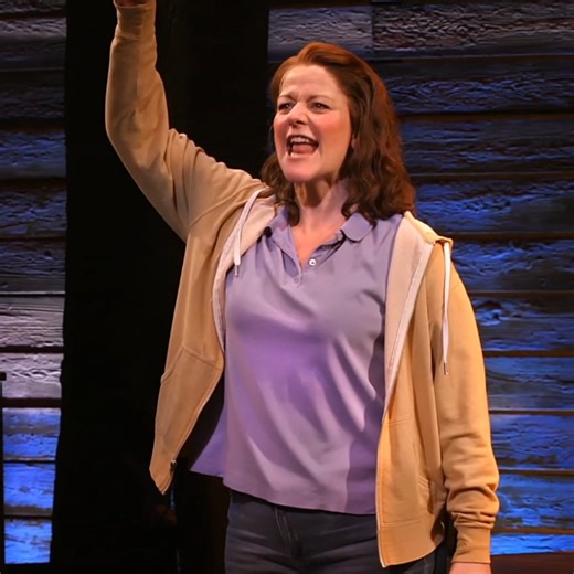 “I’m an Islander. I am an Islander.” To the ones who will come from away in Sheffield, we say, welcome to The Rock! 🌍 The Olivier Award-winning Best New Musical Come From Away lands at the Lyceum from Tue 9 - Sat 20 July. 7,000 Stranded Passengers. One Small Town. A Remarkable True Story. Find out more and book: bit.ly/3Ub2WfH | Sheffield Theatres