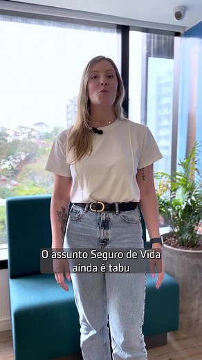 Seguro de Vida Resgatável: proteção e reserva em um só produto! Com ele, você garante segurança financeira para você e sua família em casos de imprevistos, como invalidez ou doença grave, e ainda tem a possibilidade de resgatar parte do valor acumulado depois de um tempo. 📅 Escolha entre dois tipos de seguro: 1️⃣ Prazo definido: você recebe o capital ao final, mas a proteção é encerrada. 2️⃣ Vitalício: a proteção continua e você decide quando quer resgatar o valor – ou manter a cobertura para s