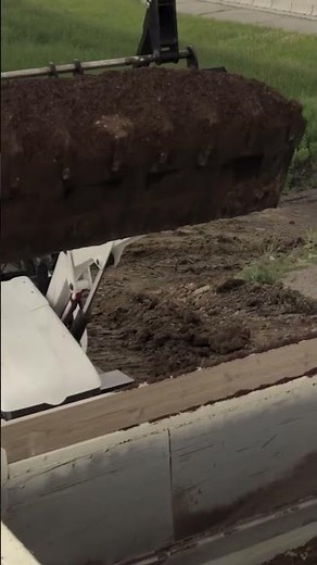 Bobcat B760 Backhoe Loader | Powerful Digging & Loading Machine