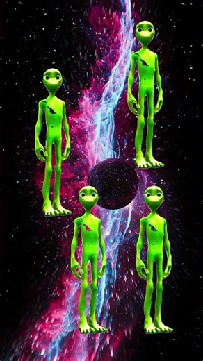 green alien funny🤣 dance #alien #viral #trending #ytviral #viralvideo
