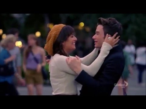 glee Kurt joins Rachel in New York 4x01