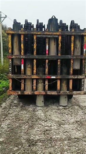 Multi-hammer Cement Pavement Breaker