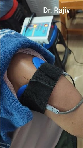 Treatment 🥼of Frozen Shoulder by TENS #viral #physiotherapy #motivation #viralvideo #viralshorts