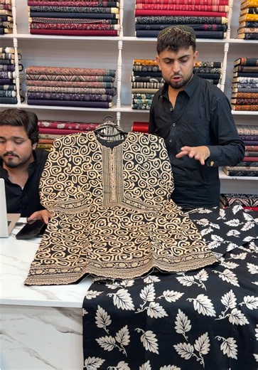 Lawn Suits Rs.3500 – Sizes S to XL | Farukh Plaza G9 Markaz