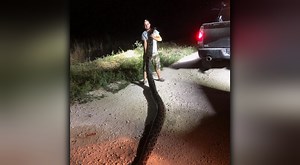 New record: python hunter kills 17-foot, 5-inch snake in Everglades - WSVN 7News | Miami News, Weather, Sports | Fort Lauderdale