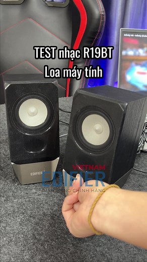 Khám Phá Nhạc Trên Loa Edifier R19BT