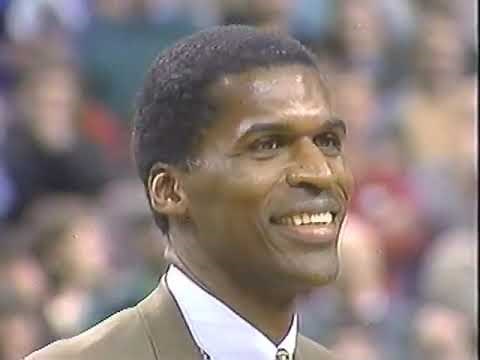 Robert Parish #00 Retired @ FleetCenter Boston MA : Sunday January 18th, 1998