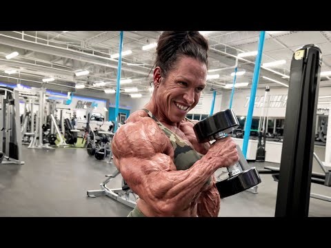 Sherry Priami – Powerful Female Bodybuilder with Incredible Muscle