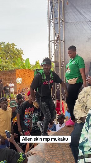 Alien Skin vs Makula Freestyle Battle Highlights