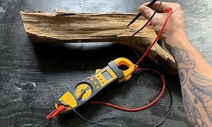 Is Wood a Conductor or Insulator? (Find Reasons Why)