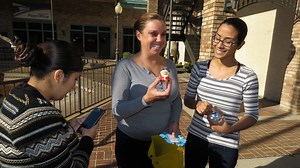 Female Marines bond over teamwork