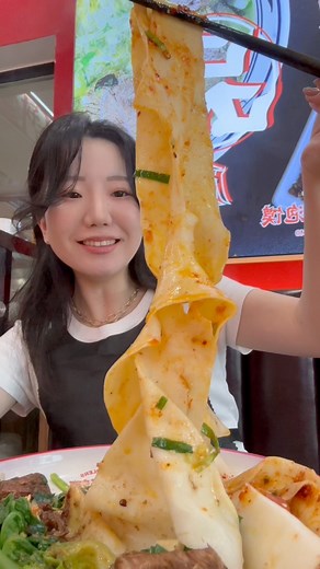 my first time tagalog voice over 😗 | yuna tuna