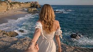 Walking through California in 4K first person view