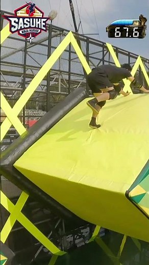 【#パルクール 協会 会長】#佐藤惇 マイクロドローンで追いかけてみた #sasuke #ninjawarrior
