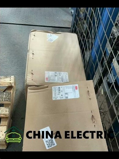 ABB 1SFL647088R7011 AF1250H-30-11 3-Pole Contactor