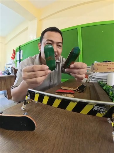 Unboxing ng mga bagong fingerboard deck sets