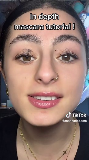 Non-Clumpy Mascara Tutorial: Get Long, Defined Lashes