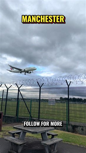 Welcome to Manchester the city where football roars and music was made! ⚽🎶 From the legendary rivalries of Manchester United and Manchester City, to iconic bands like Oasis and The Stone Roses, and the legendary Haçienda nightclub that shaped the city’s music scene, Manchester pulses with culture, passion, and history. Dive into the rhythms, feel the football fever, and discover why Manchester is unforgettable! 🐝💛 #manchester #greatermanchester #manchestercitycentre #mcr #uk