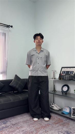 Celana Stripe: Stylish Baggy Pants Outfit Ideas